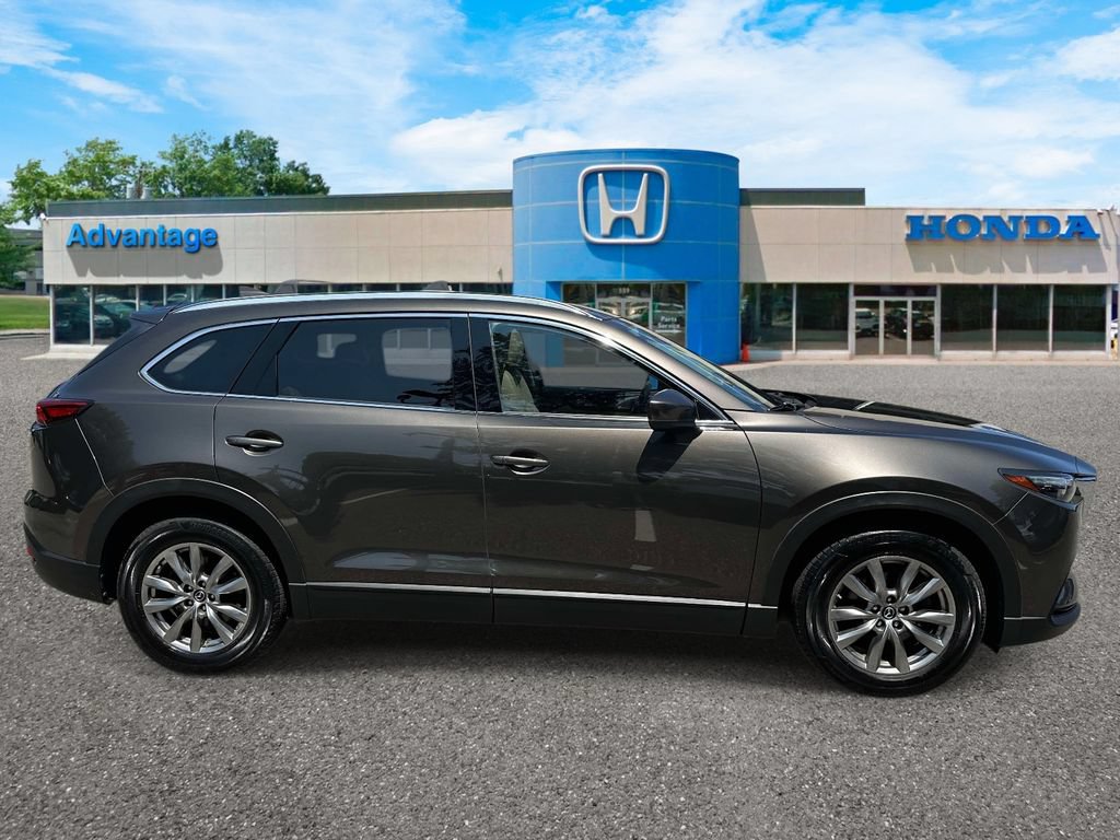 Used 2018 MAZDA CX-9 Touring w/ Touring Premium Package AWD/4WD image 3