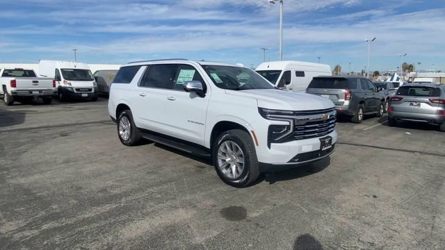 New 2026 Chevrolet Suburban Premier image 2