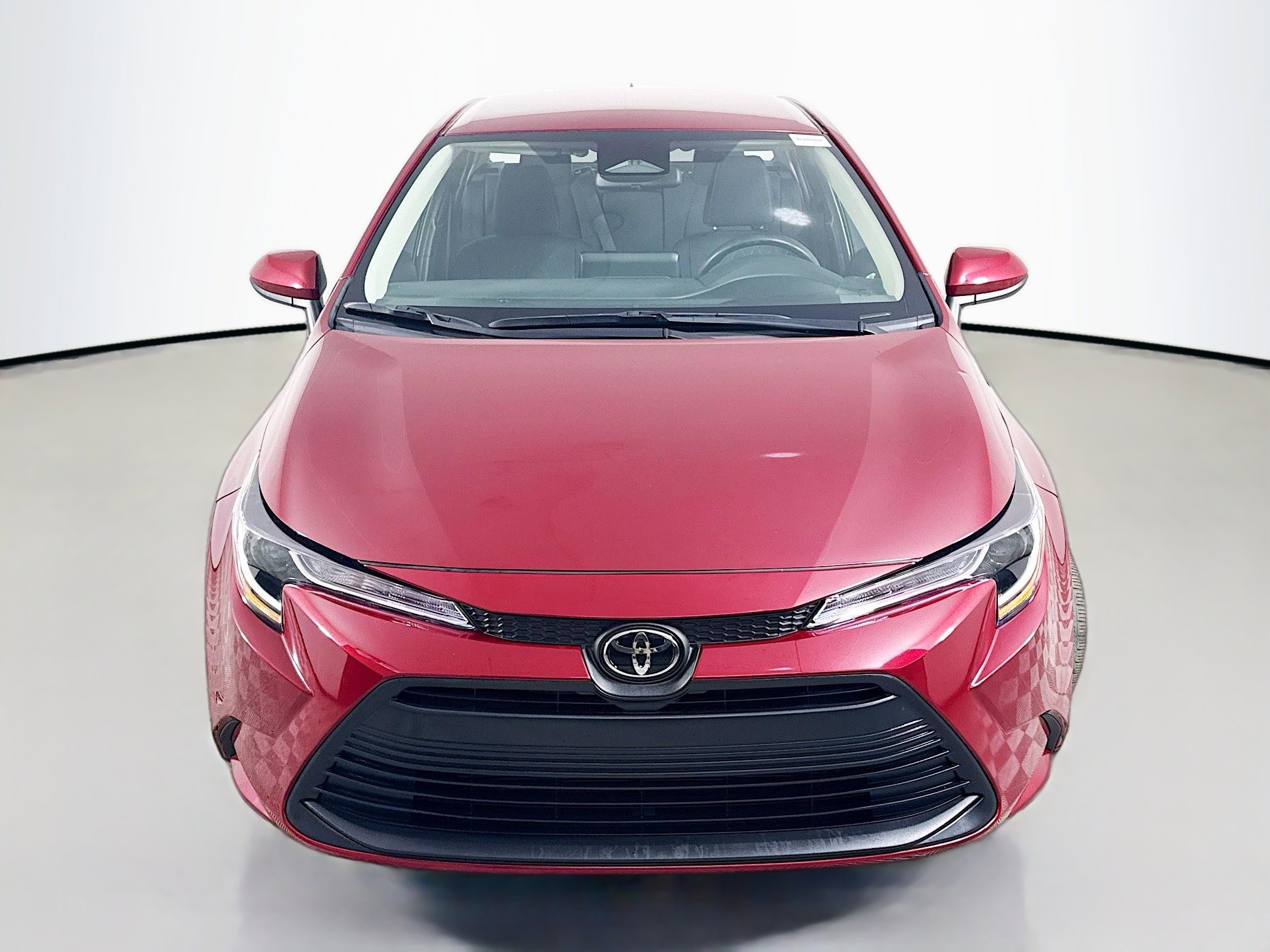 Used 2023 Toyota Corolla LE FWD image 2
