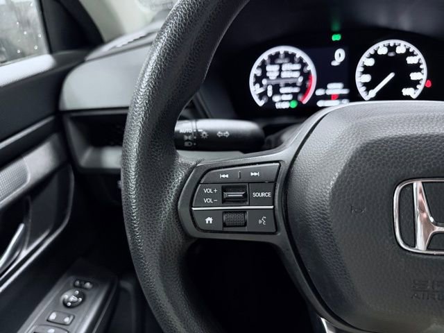 Used 2023 Honda CR-V LX image 23