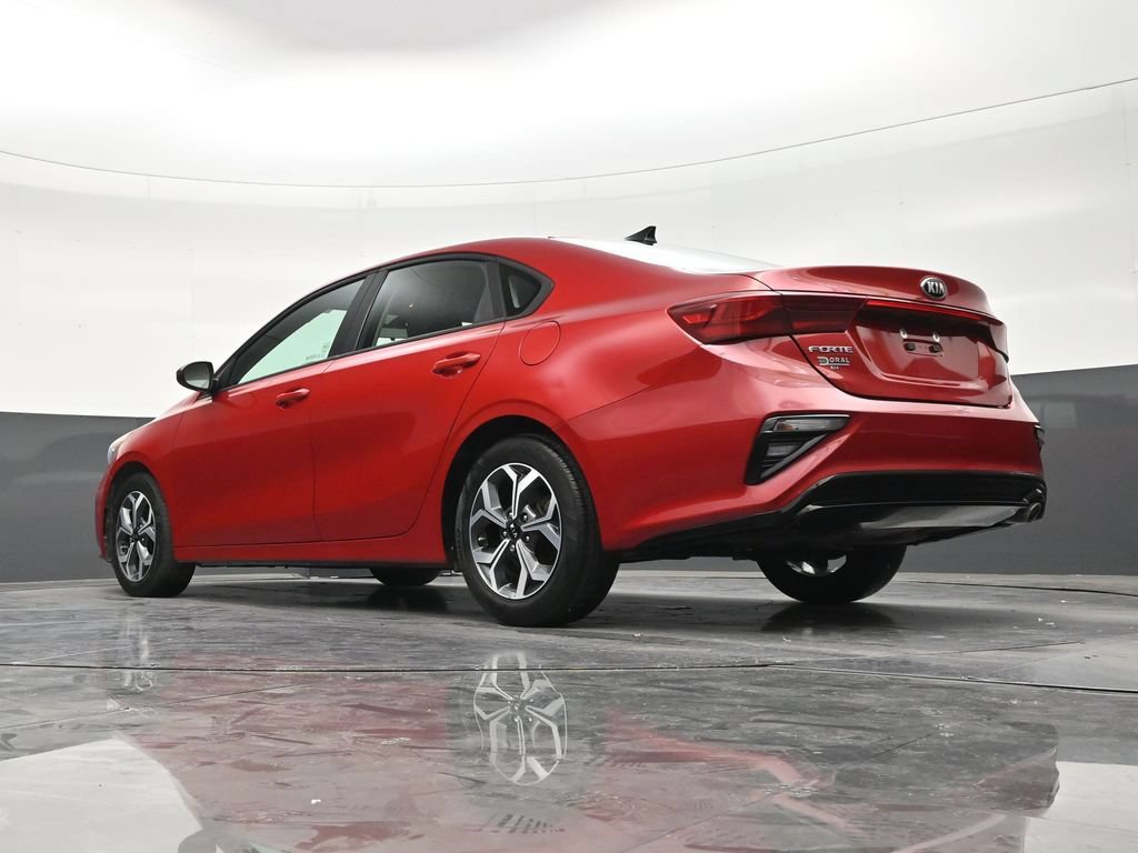 Used 2020 Kia Forte LXS FWD image 23