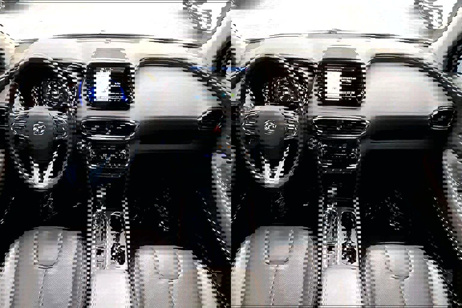 Used 2020 Hyundai Santa Fe Limited image 16