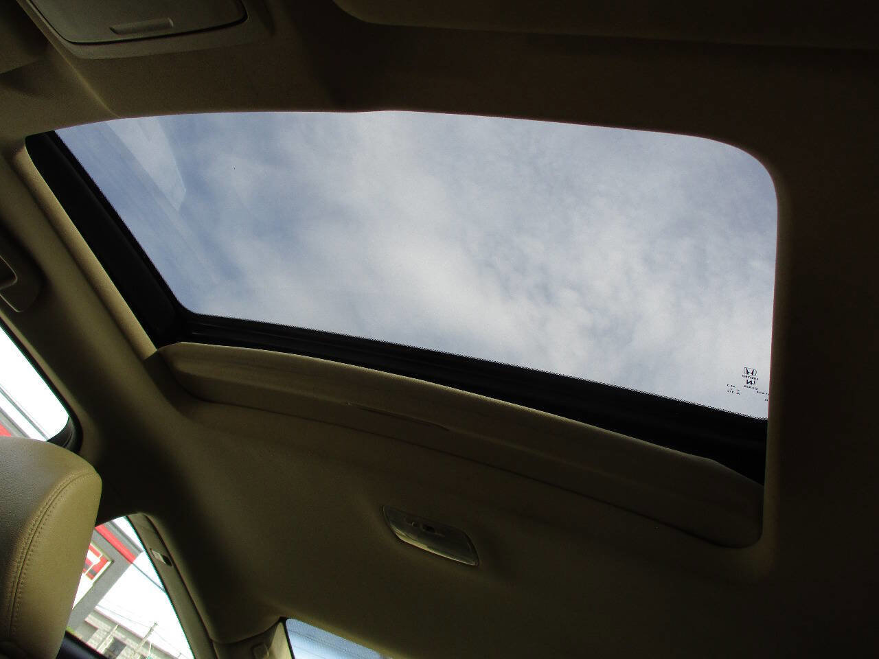 Used 2012 Honda Accord EX-L image 29