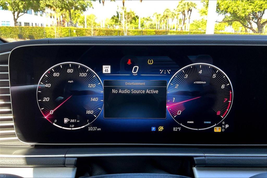 Used 2025 Mercedes-Benz GLS 450 4MATIC image 7