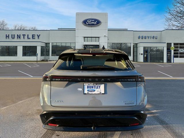 Used 2024 Nissan Ariya AWD image 5