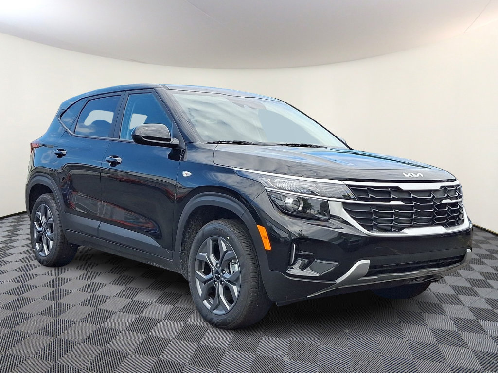 New 2026 Kia Seltos LX AWD/4WD image 1