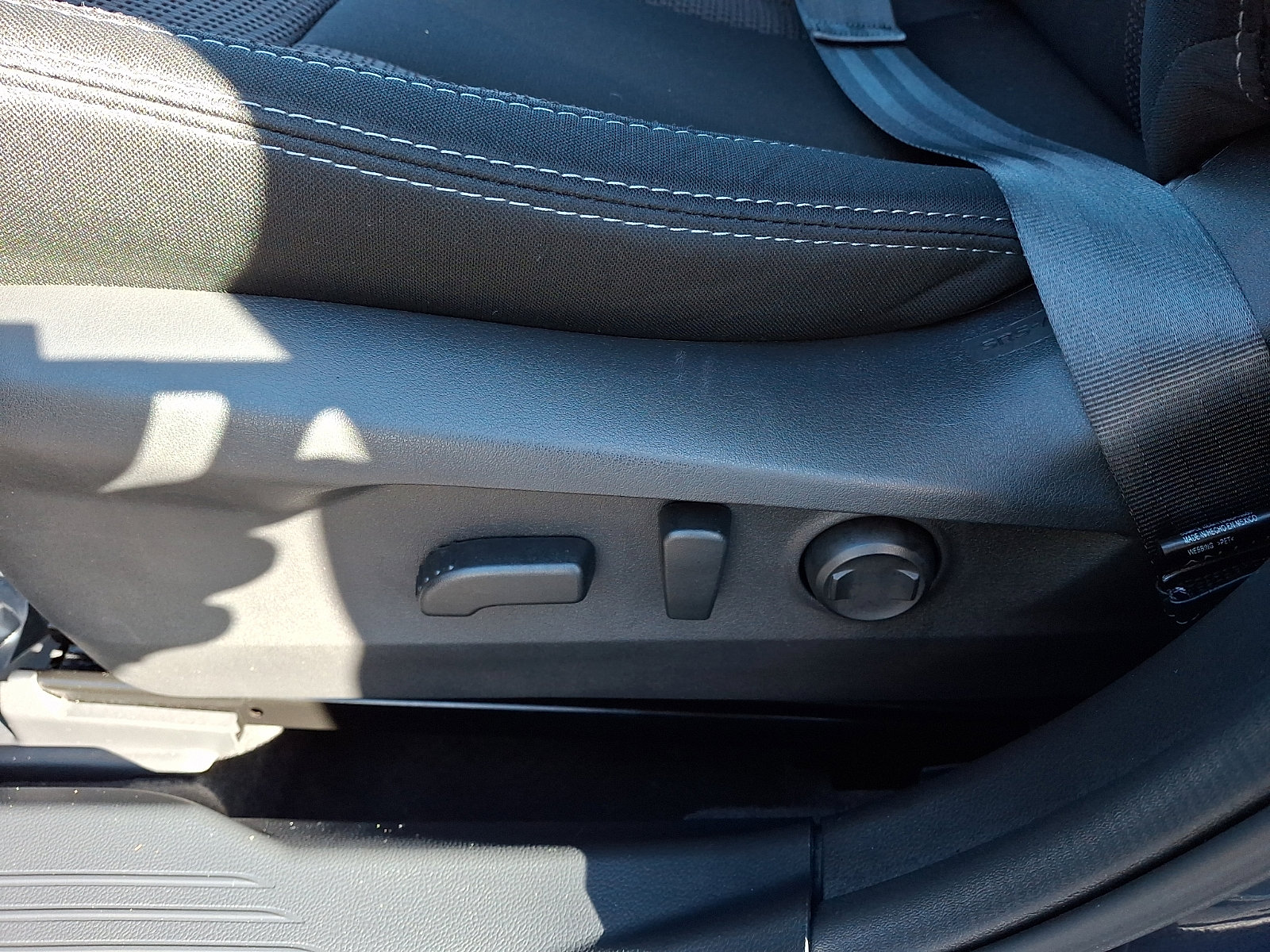 Certified 2025 Subaru Outback Premium w/ Popular Package #1A image 15