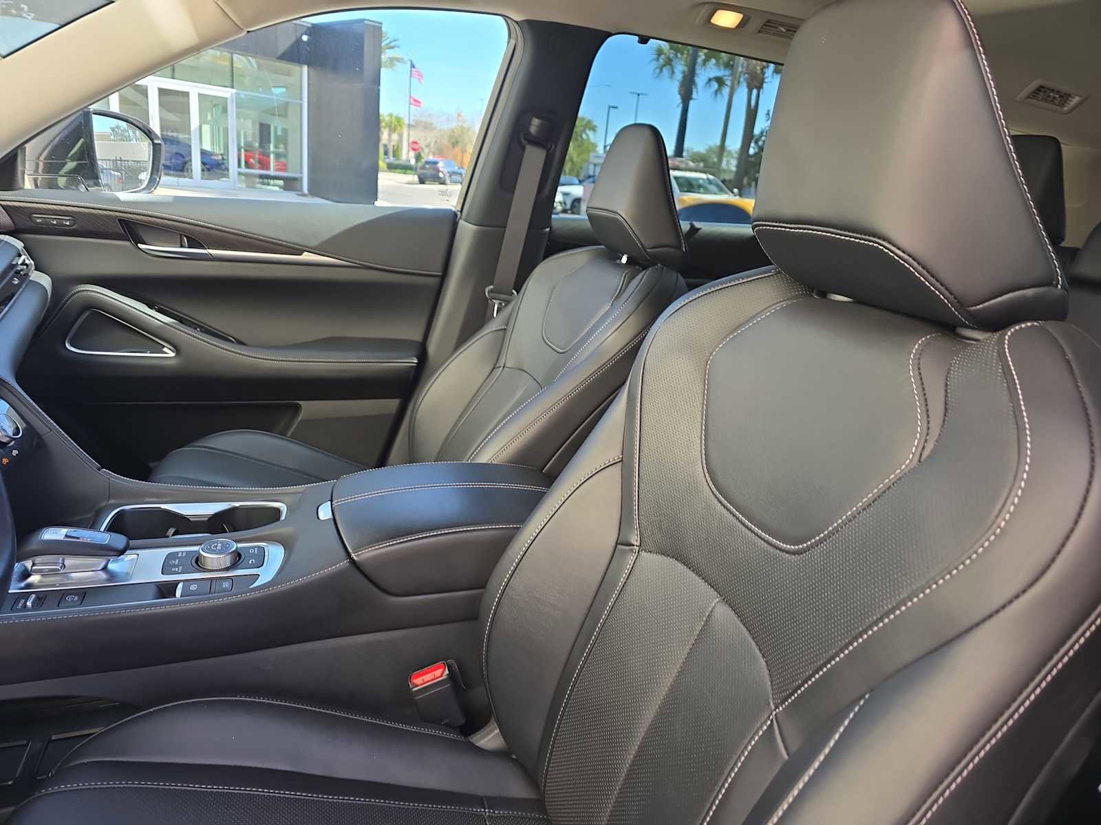 Used 2024 INFINITI QX60 Sensory w/ Vision Package AWD/4WD image 20