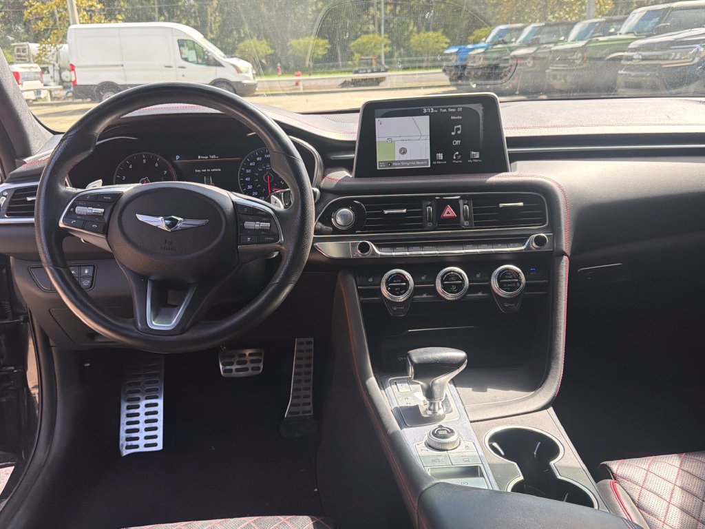 Used 2021 Genesis G70 3.3T w/ Sport Package RWD image 7