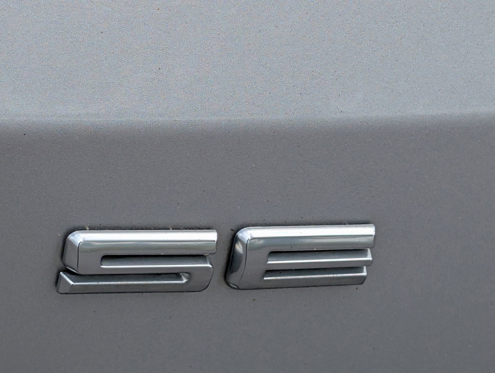 Used 2020 Ford Escape SE FWD image 6