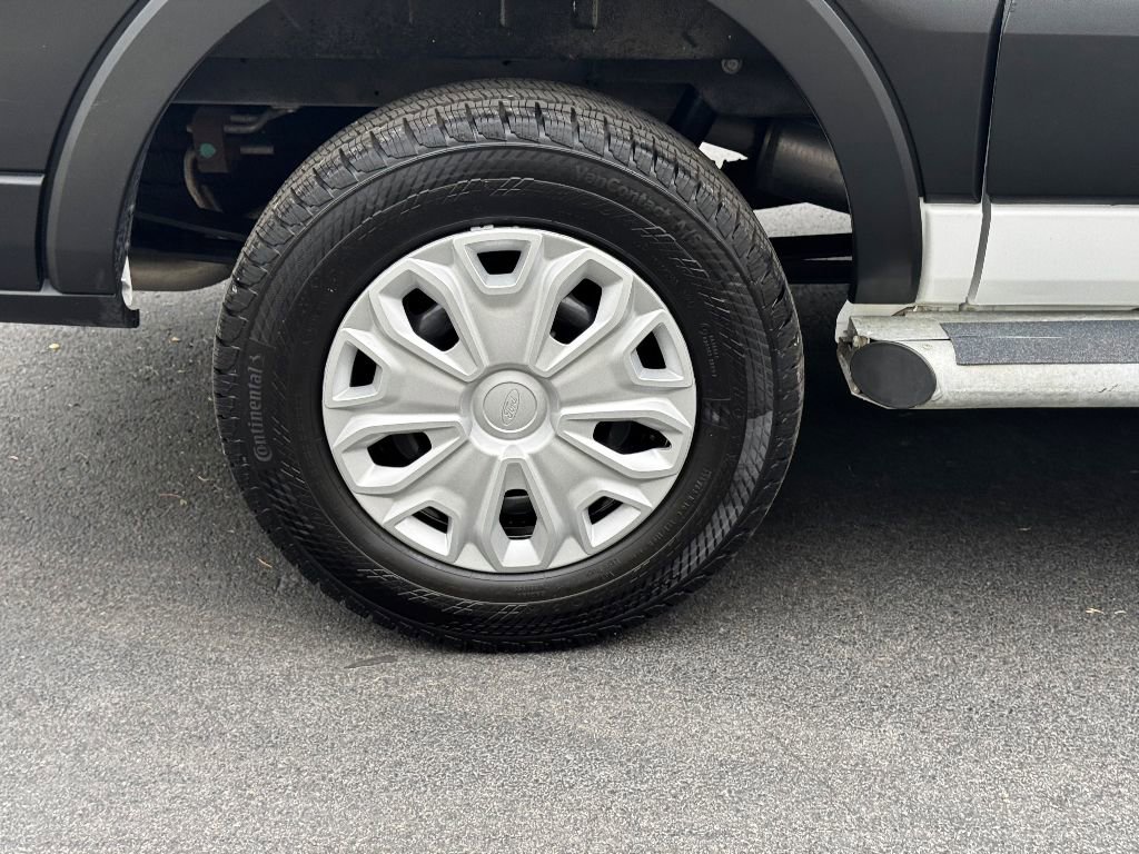 Used 2023 Ford Transit 250 Low Roof w/ Exterior Upgrade Package image 21