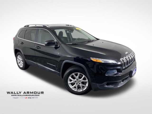 Used 2018 Jeep Cherokee Latitude w/ Safety Group