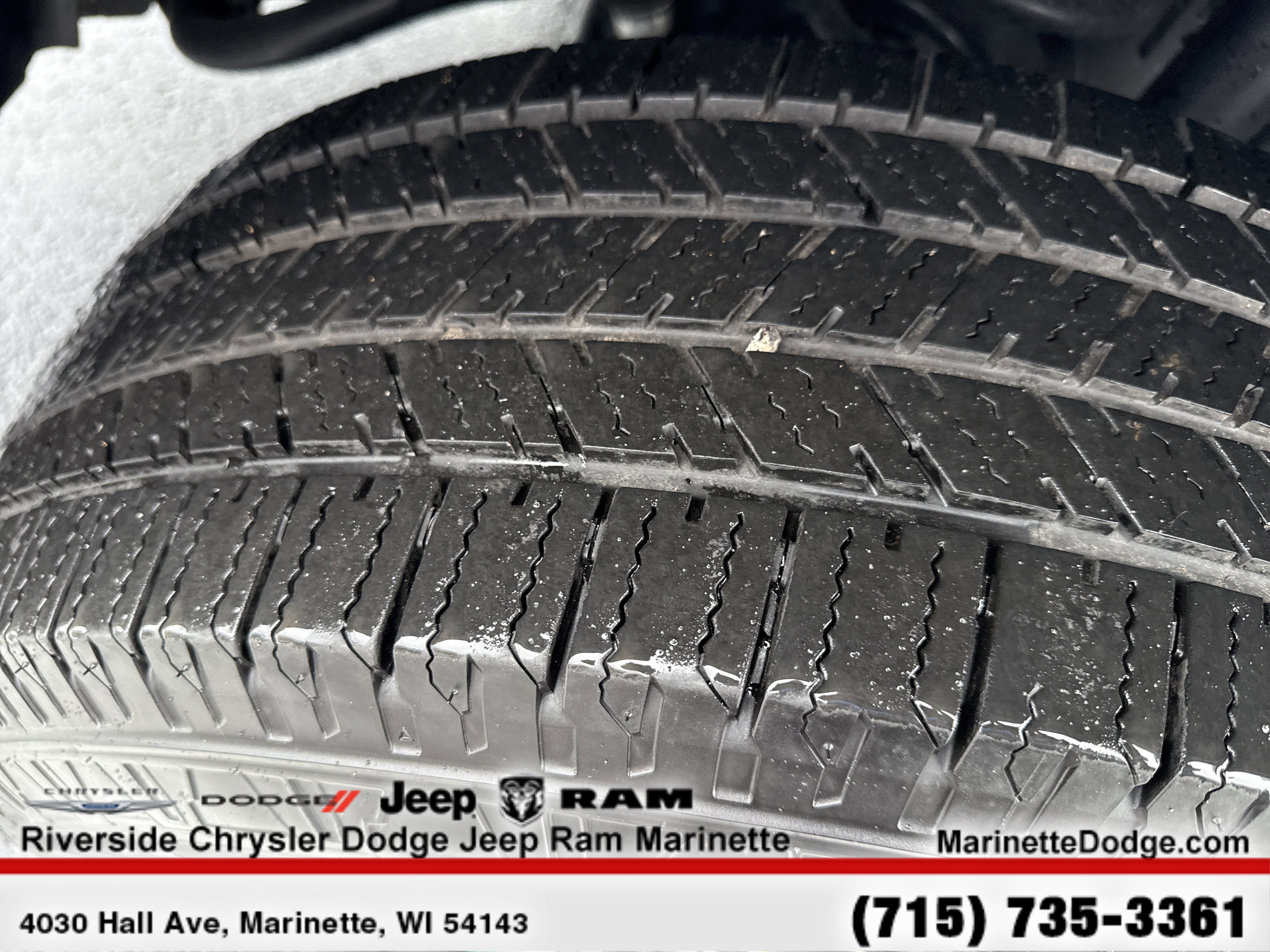 Used 2024 RAM 2500 Big Horn w/ Bed Utility Group image 12