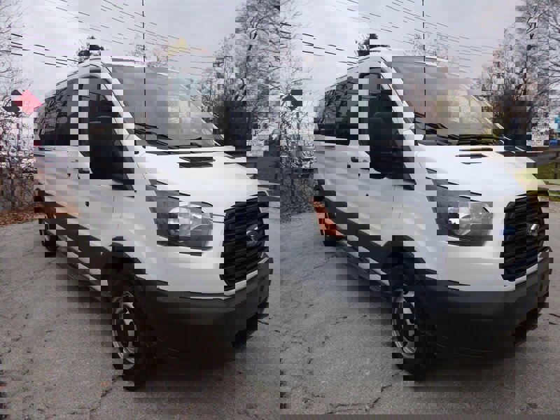 Used 2015 Ford Transit 350 XL