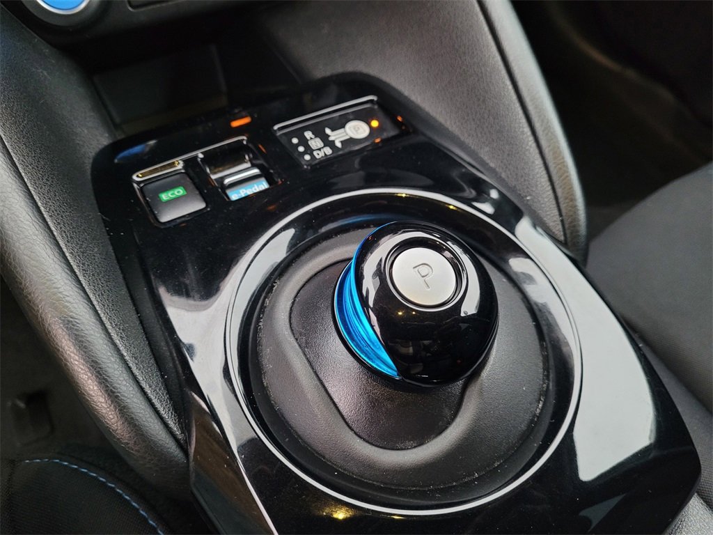 Used 2022 Nissan Leaf SV Plus image 21