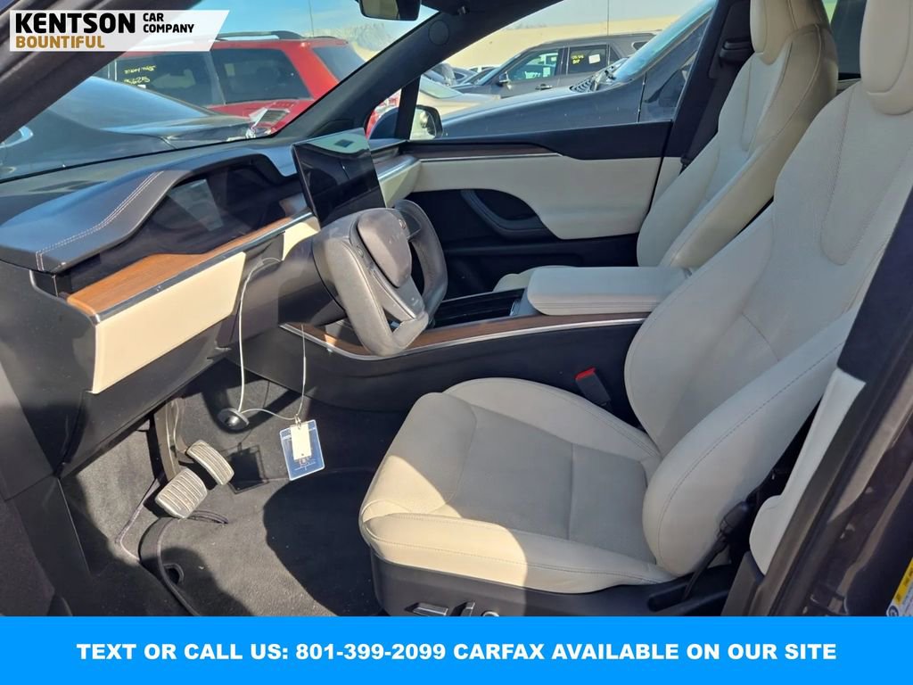 Used 2023 Tesla Model X image 6