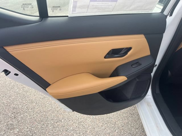 New 2025 Nissan Sentra SV w/ SV Premium Package FWD image 15