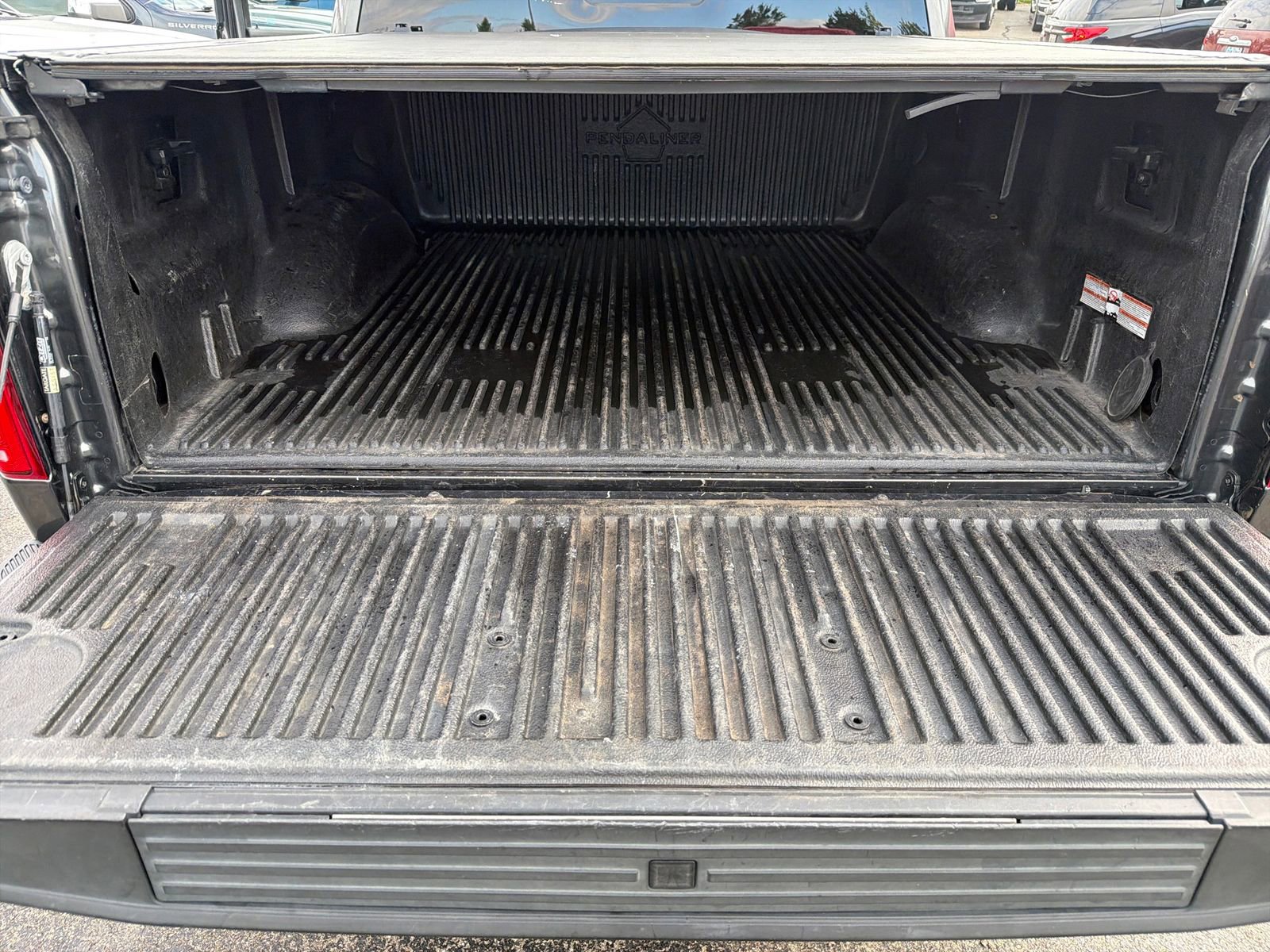 Used 2017 Ford F150 XLT w/ Equipment Group 302A Luxury AWD/4WD image 21