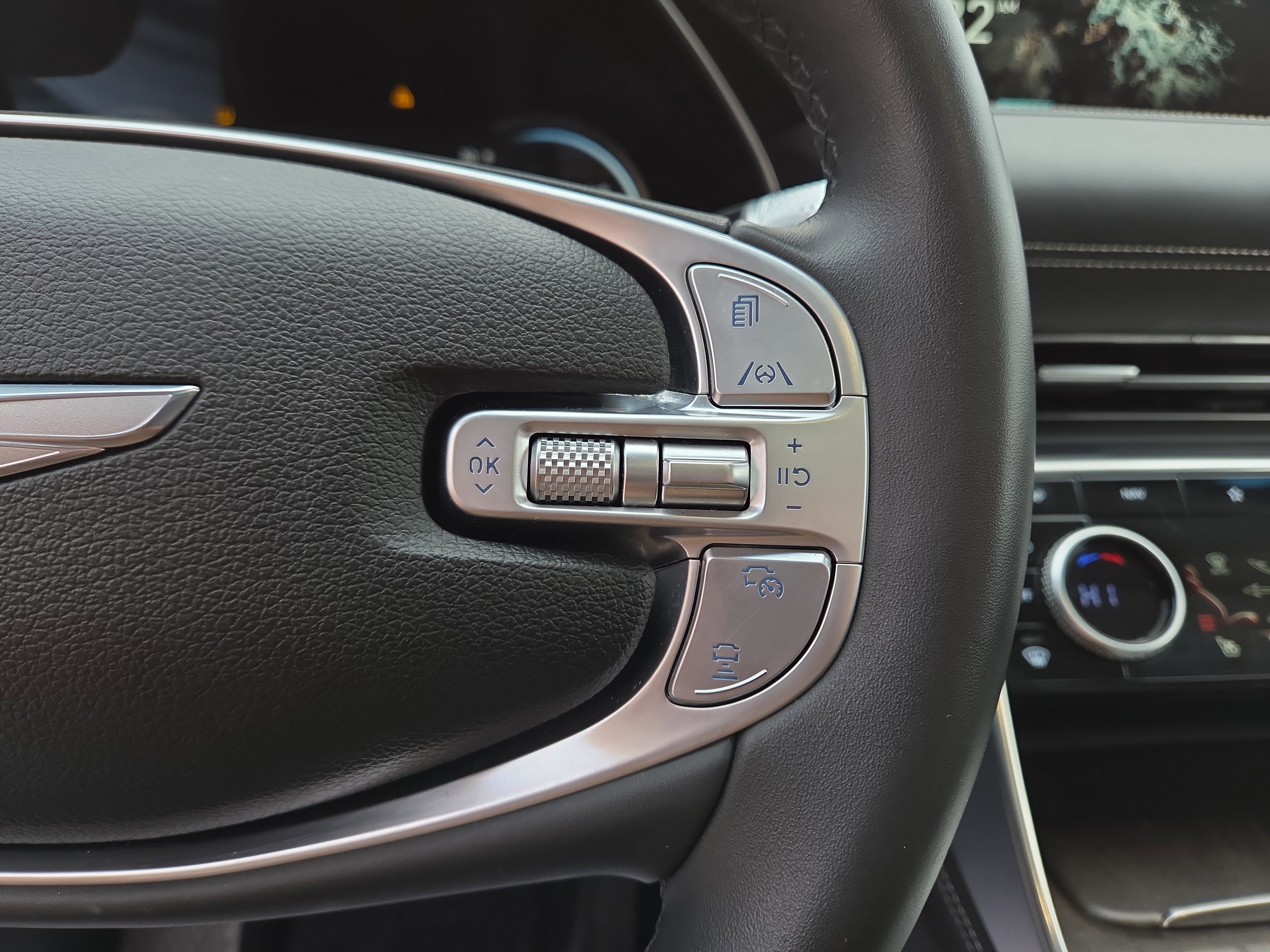 Used 2024 Genesis GV80 3.5T image 18