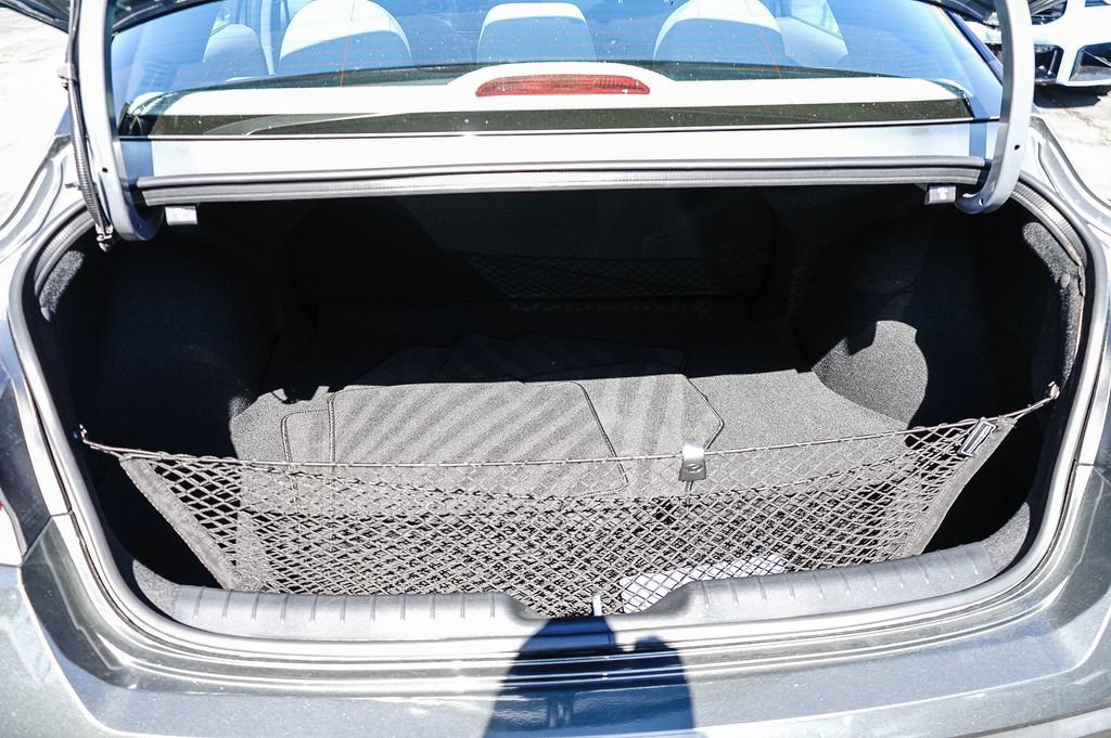 Used 2024 Hyundai Elantra SE FWD image 26