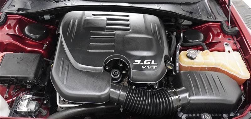 Used 2019 Chrysler 300 S RWD image 23