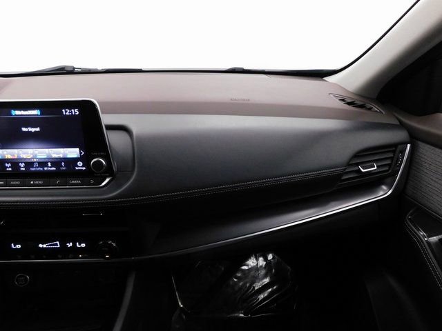 Certified 2023 Nissan Rogue SV image 34