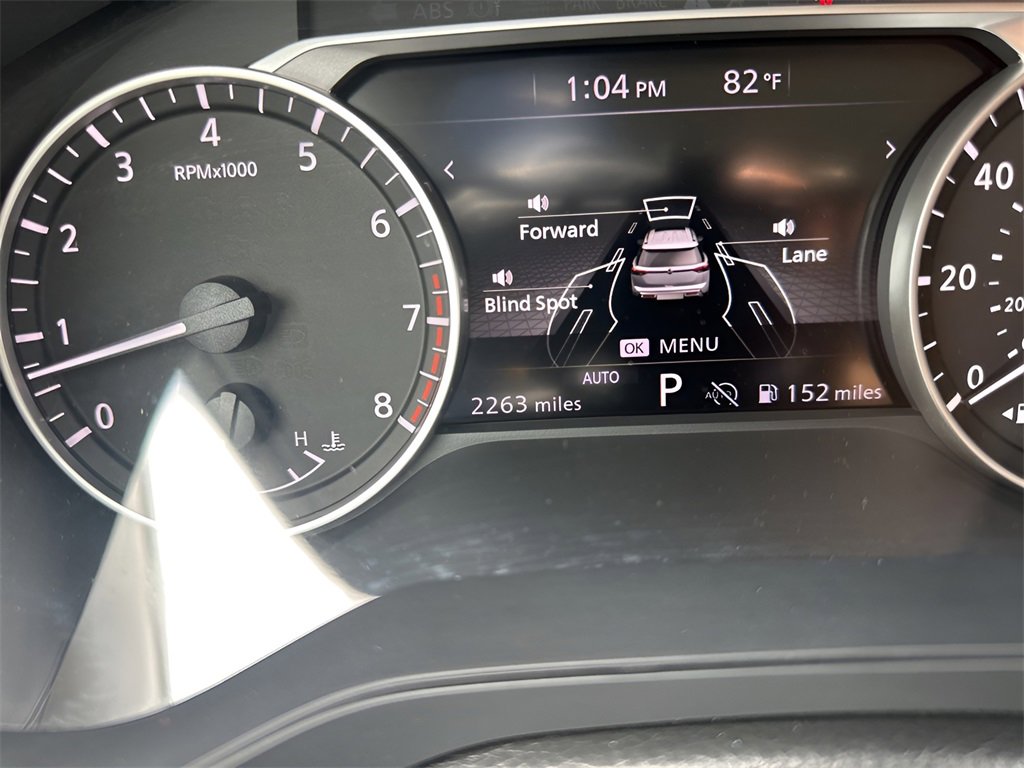 Used 2024 Nissan Pathfinder S image 21