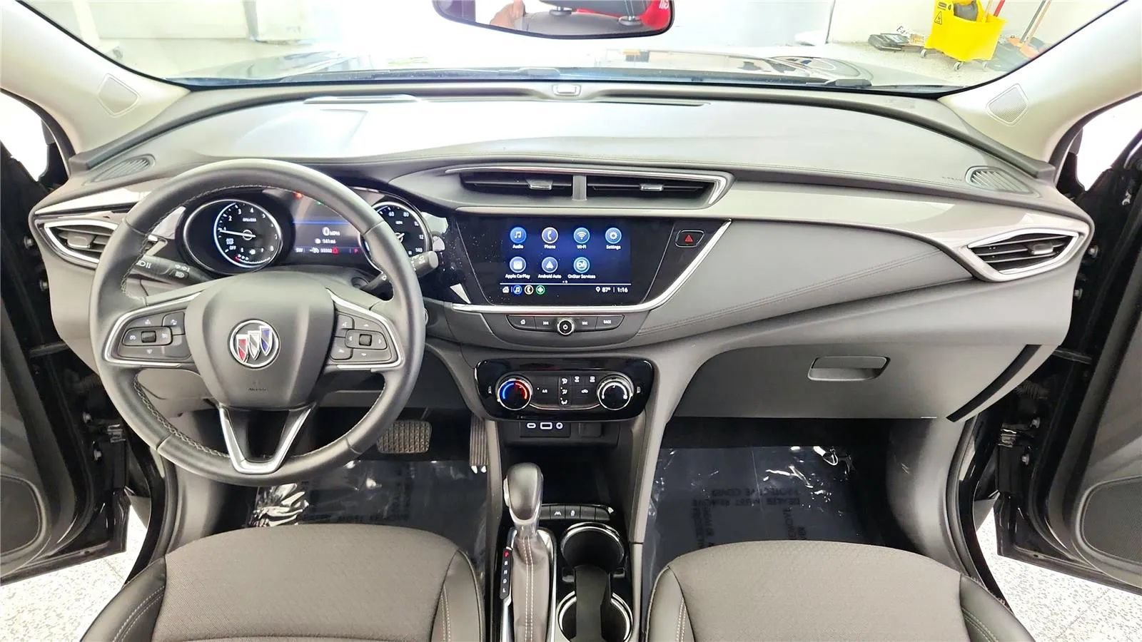 Used 2023 Buick Encore GX Preferred FWD image 35
