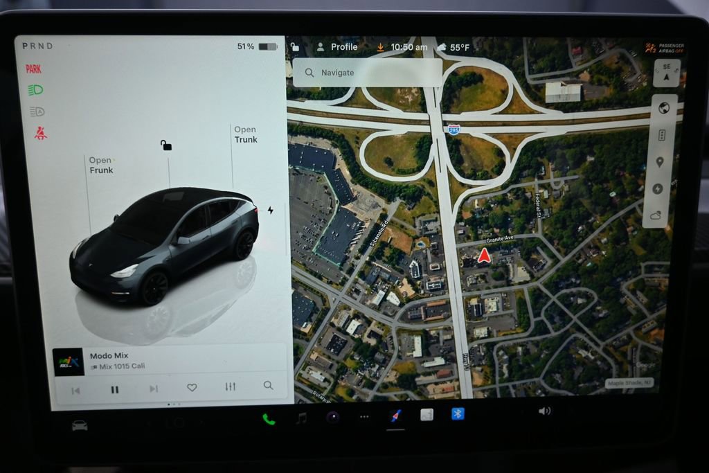 Used 2023 Tesla Model Y Long Range AWD/4WD image 13