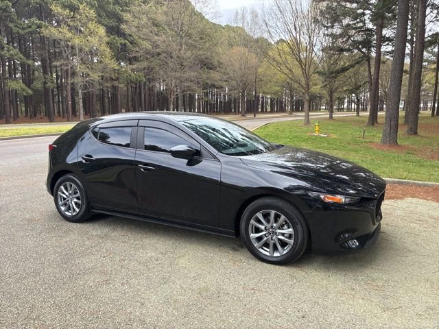 Used 2023 MAZDA MAZDA3 s image 2