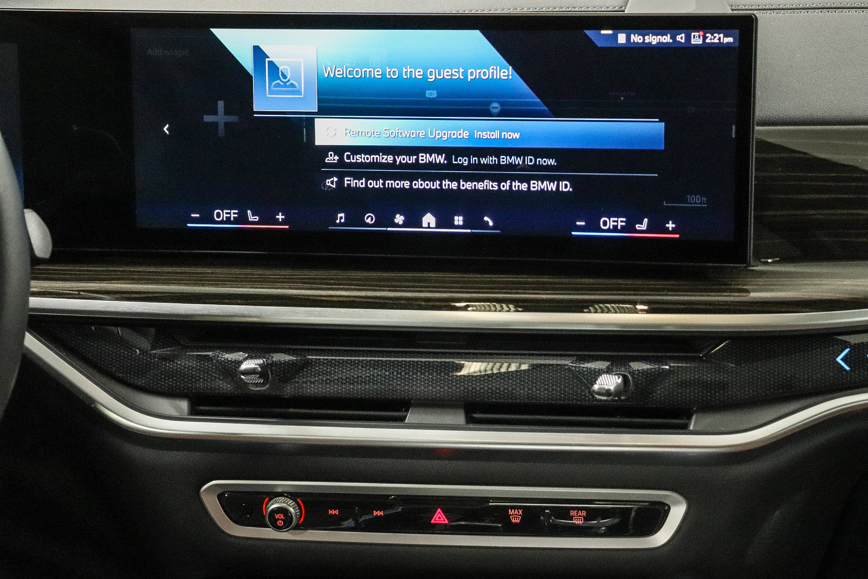 Certified 2024 BMW X5 xDrive50e AWD/4WD image 14