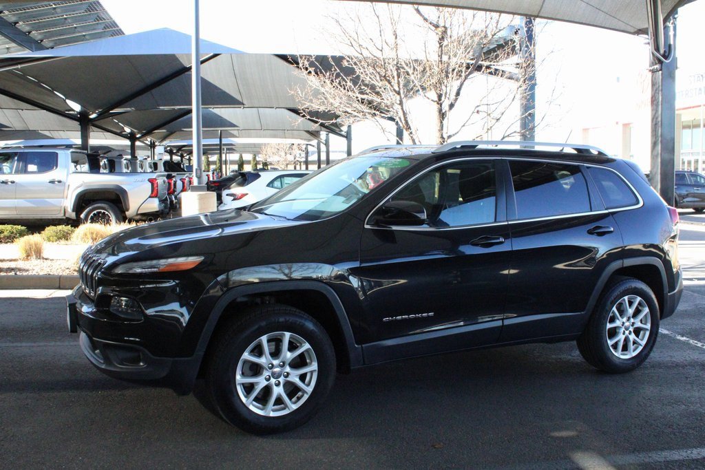 Used 2014 Jeep Cherokee Latitude image 11