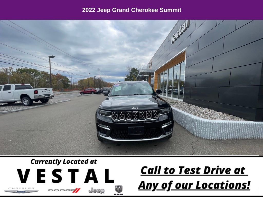 Used 2022 Jeep Grand Cherokee Summit image 2