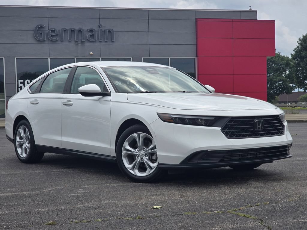 Used 2024 Honda Accord LX image 2