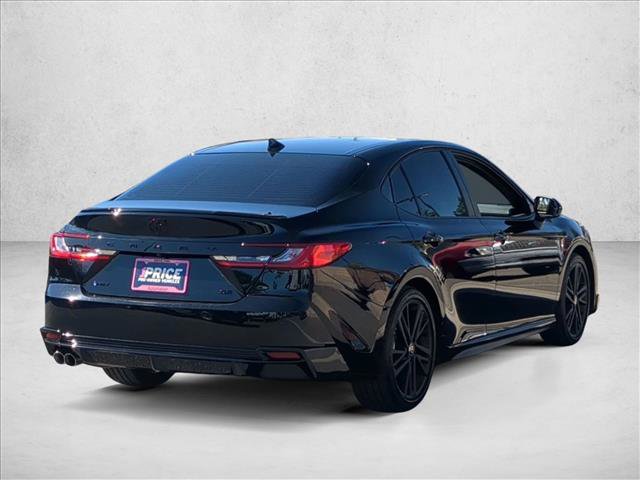Used 2026 Toyota Camry Hybrid w/ Convenience Package FWD image 5