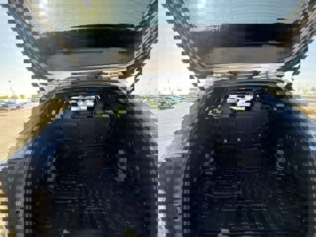 Used 2022 Subaru Outback Wilderness w/ Wilderness Package image 24