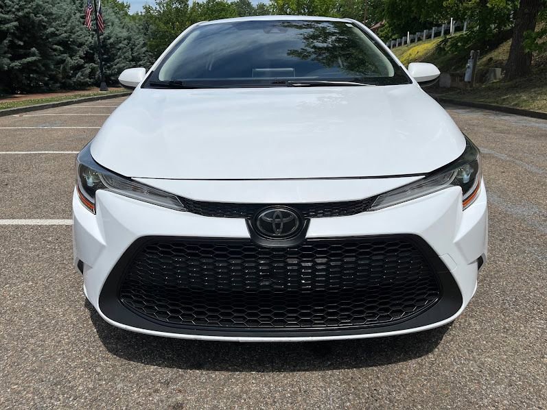Used 2021 Toyota Corolla LE FWD image 29