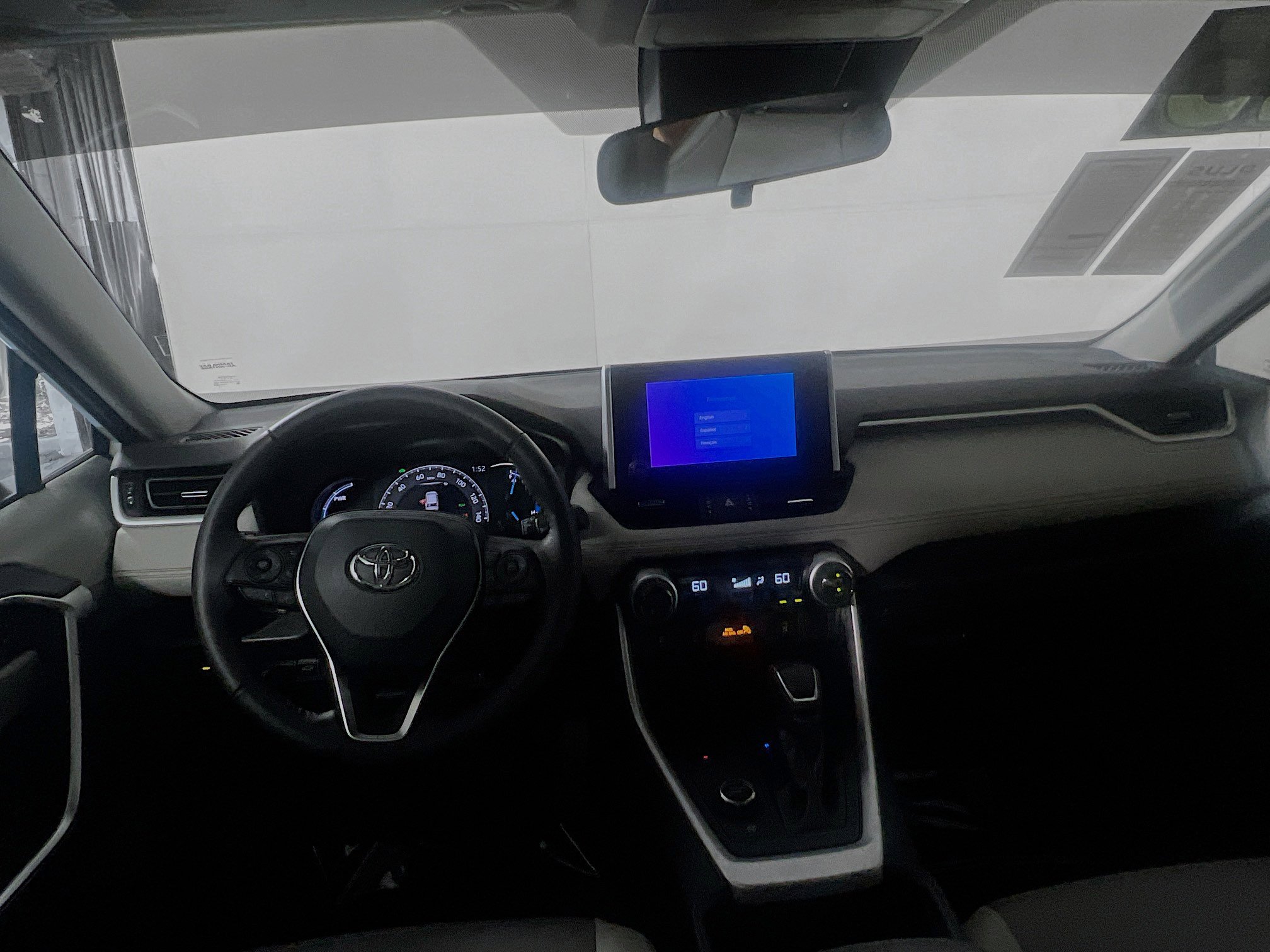 Used 2025 Toyota RAV4 XLE Premium w/ Weather Package AWD/4WD image 30