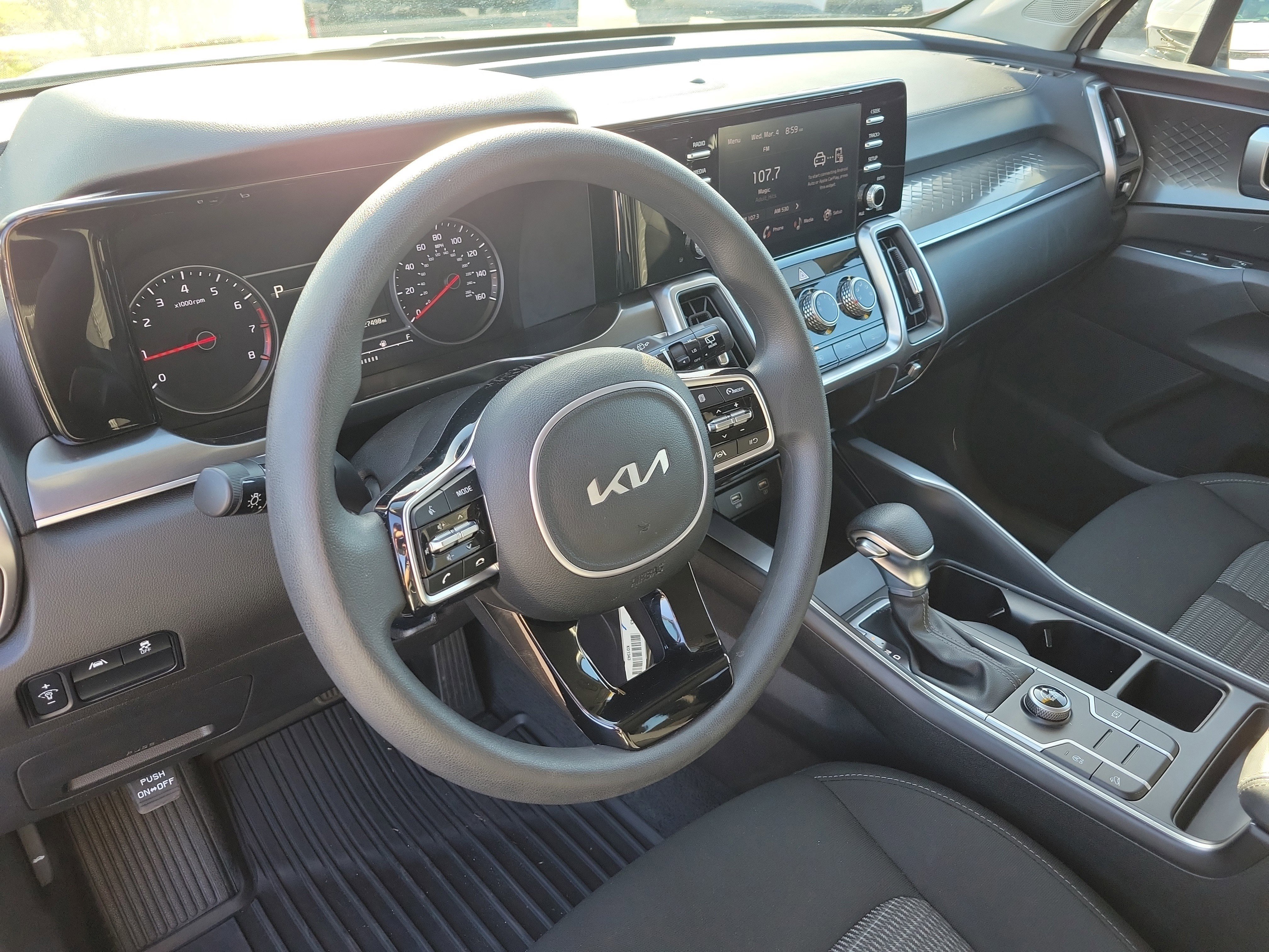 Certified 2023 Kia Sorento LX image 22