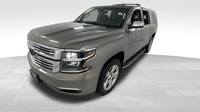 Used 2019 Chevrolet Suburban Premier image 7