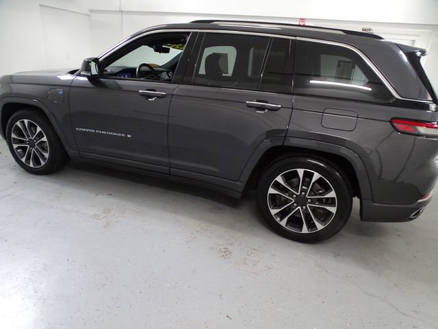 Certified 2023 Jeep Grand Cherokee Overland w/ Advanced Protech Group III image 19