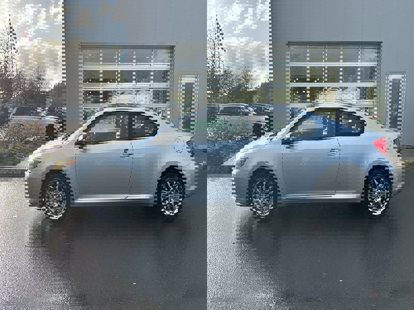 Used 2007 Scion tC image 2