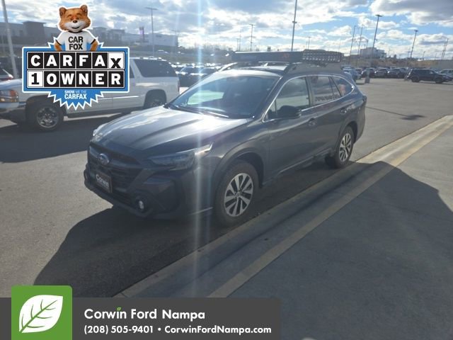 Used 2024 Subaru Outback Premium image 3