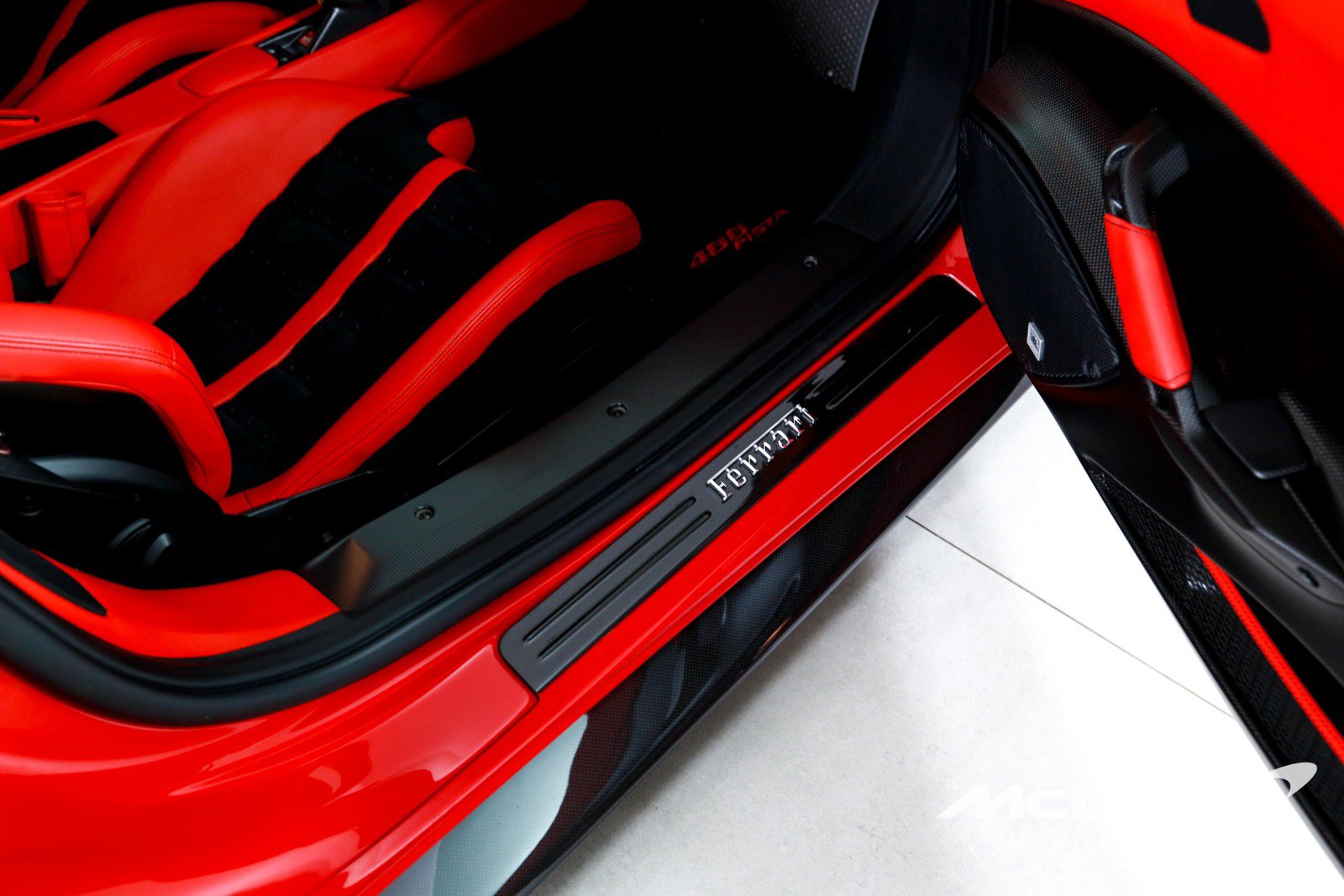 Used 2020 Ferrari 488 Pista Coupe RWD image 23