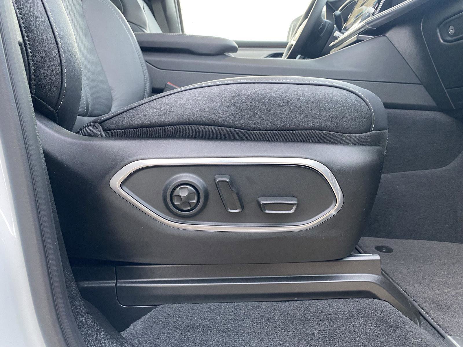 New 2026 Jeep Grand Wagoneer L Limited image 42