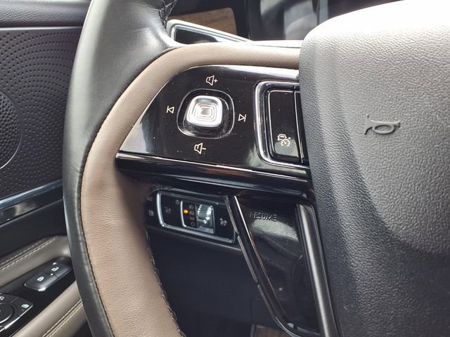 Certified 2024 Lincoln Corsair Grand Touring AWD/4WD image 15