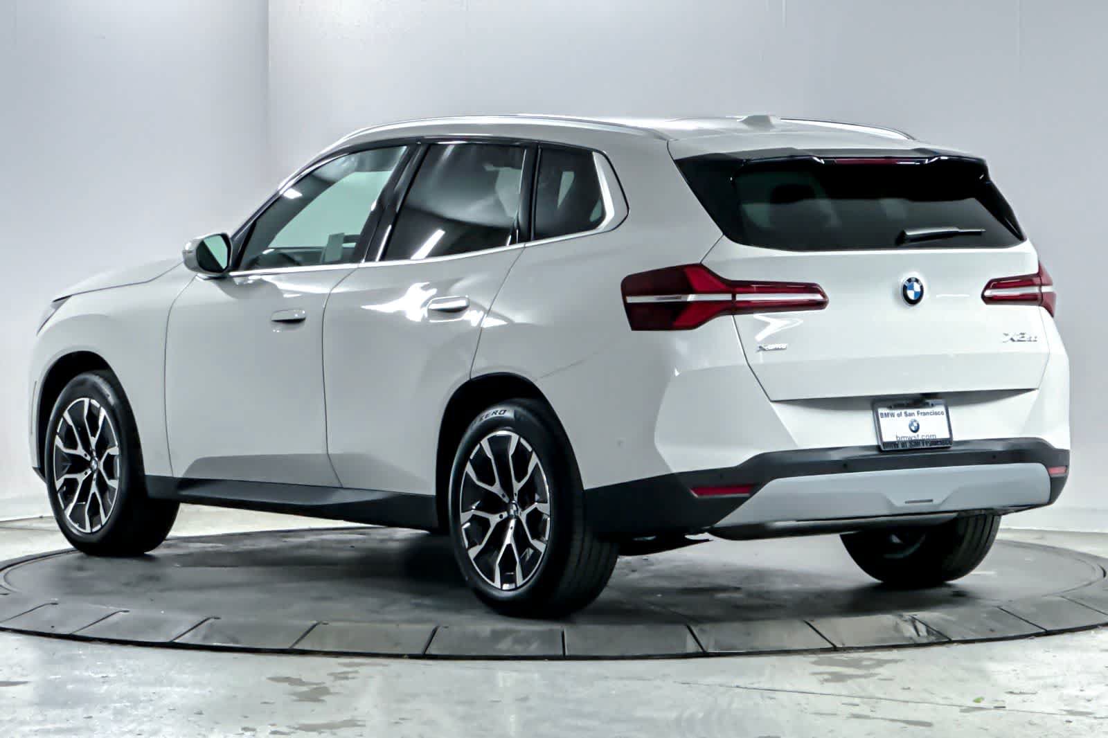 Used 2026 BMW X3 xDrive30i w/ Convenience Package AWD/4WD image 6