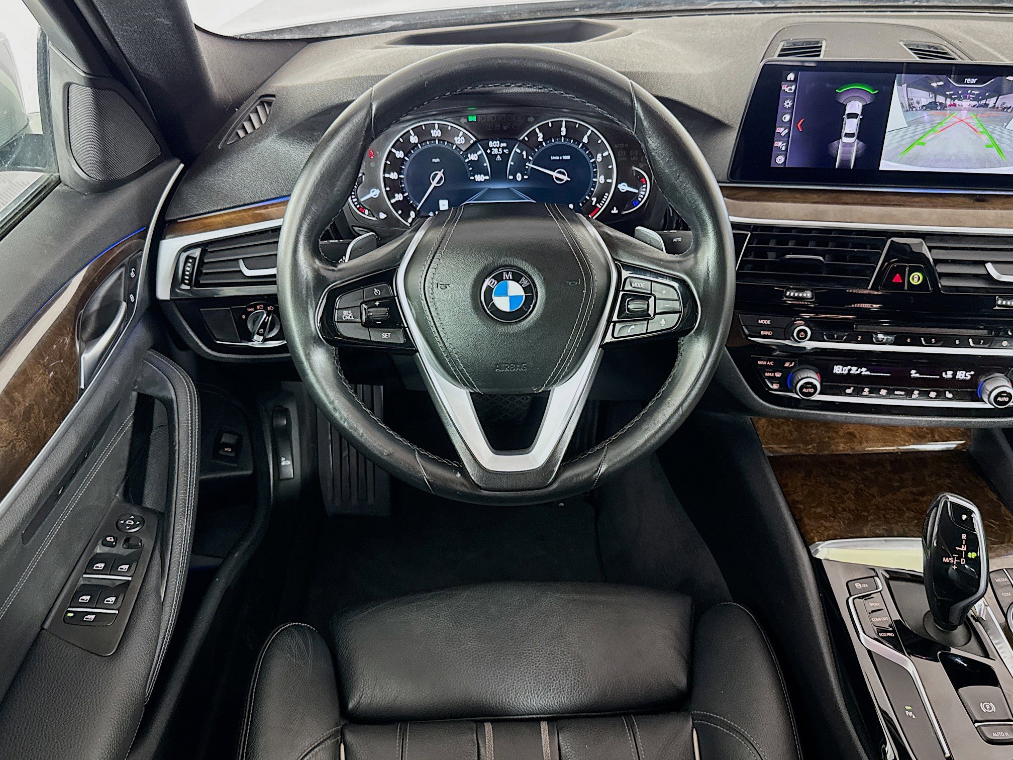 Used 2019 BMW 540i w/ Convenience Package RWD image 16