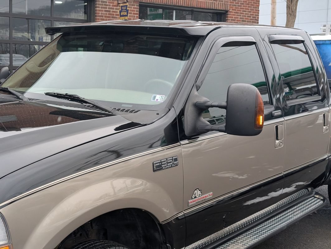 Used 2004 Ford F350 Lariat AWD/4WD image 21