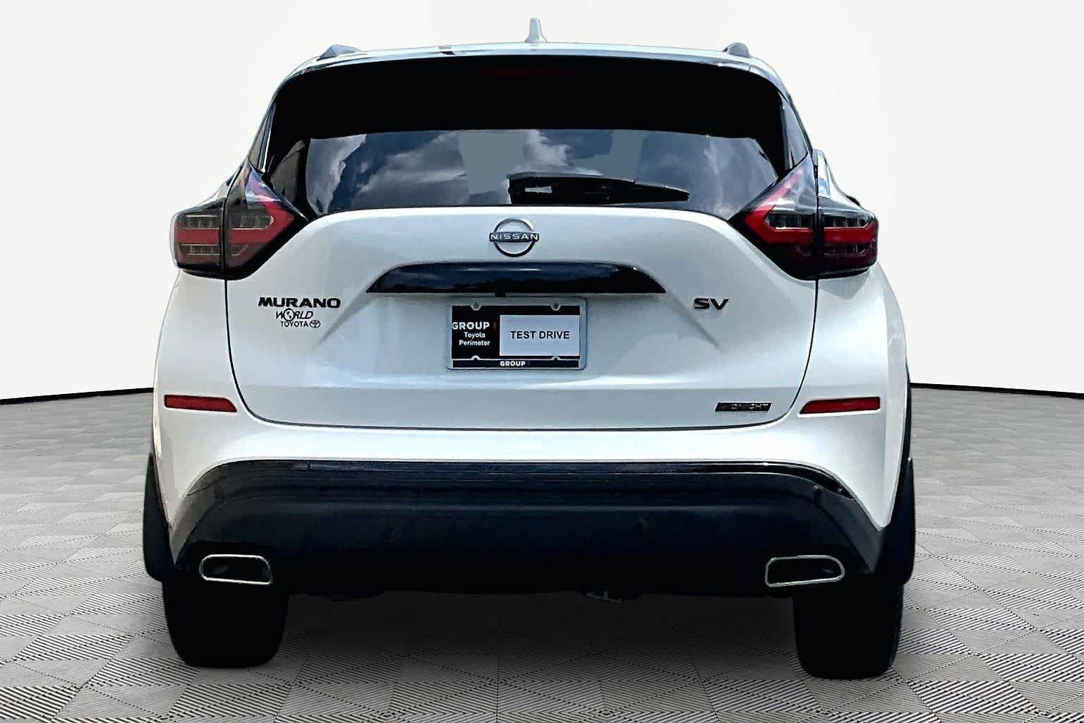 Used 2024 Nissan Murano SV w/ SV Midnight Edition Package FWD image 9